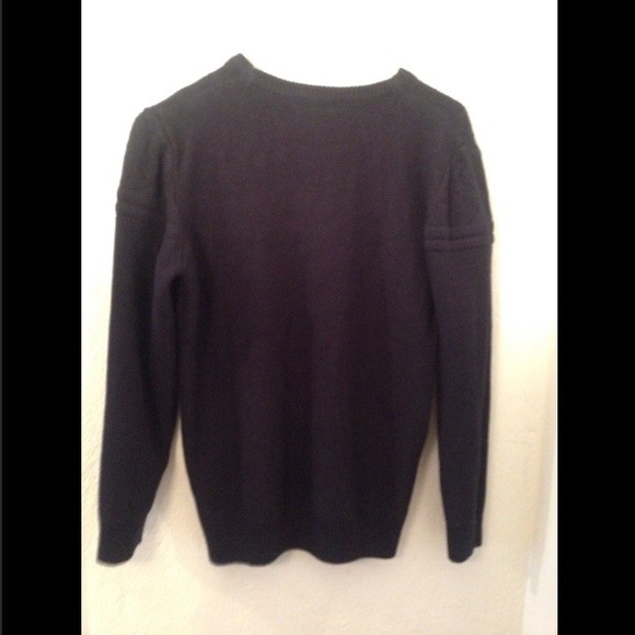 Knit Pattern Sweater - Picture 5 of 5